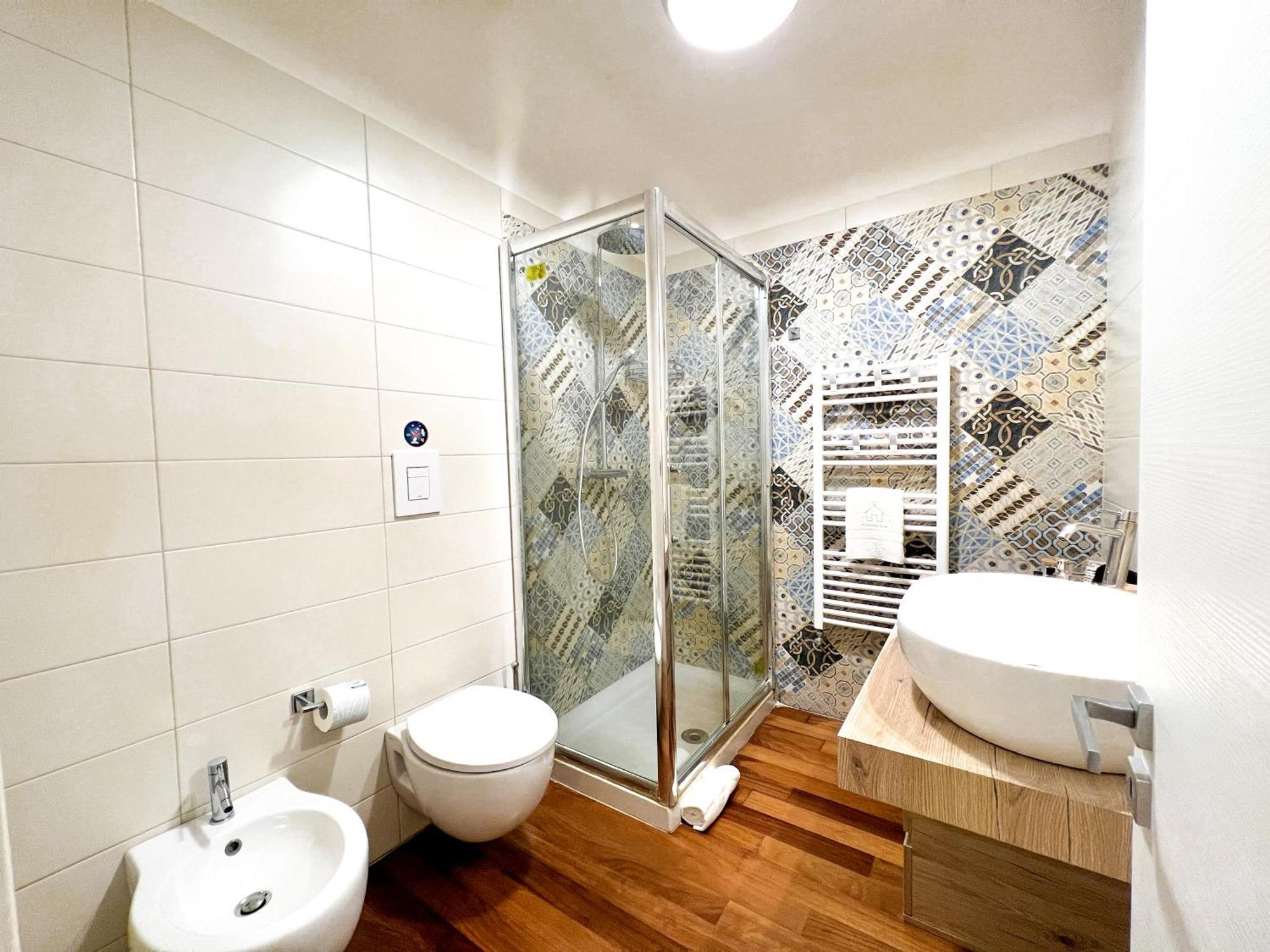 Unique House - 3 Bedrooms & 2 Bathrooms With 4 Beds - 100 Meters To The Metro A Rzym Zewnętrze zdjęcie