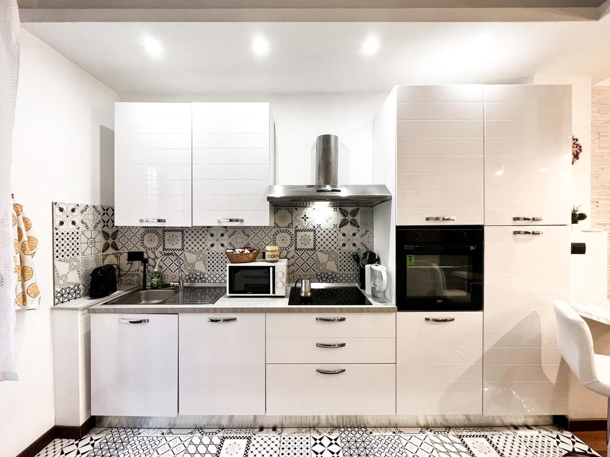 Unique House - 3 Bedrooms & 2 Bathrooms With 4 Beds - 100 Meters To The Metro A Rzym Zewnętrze zdjęcie